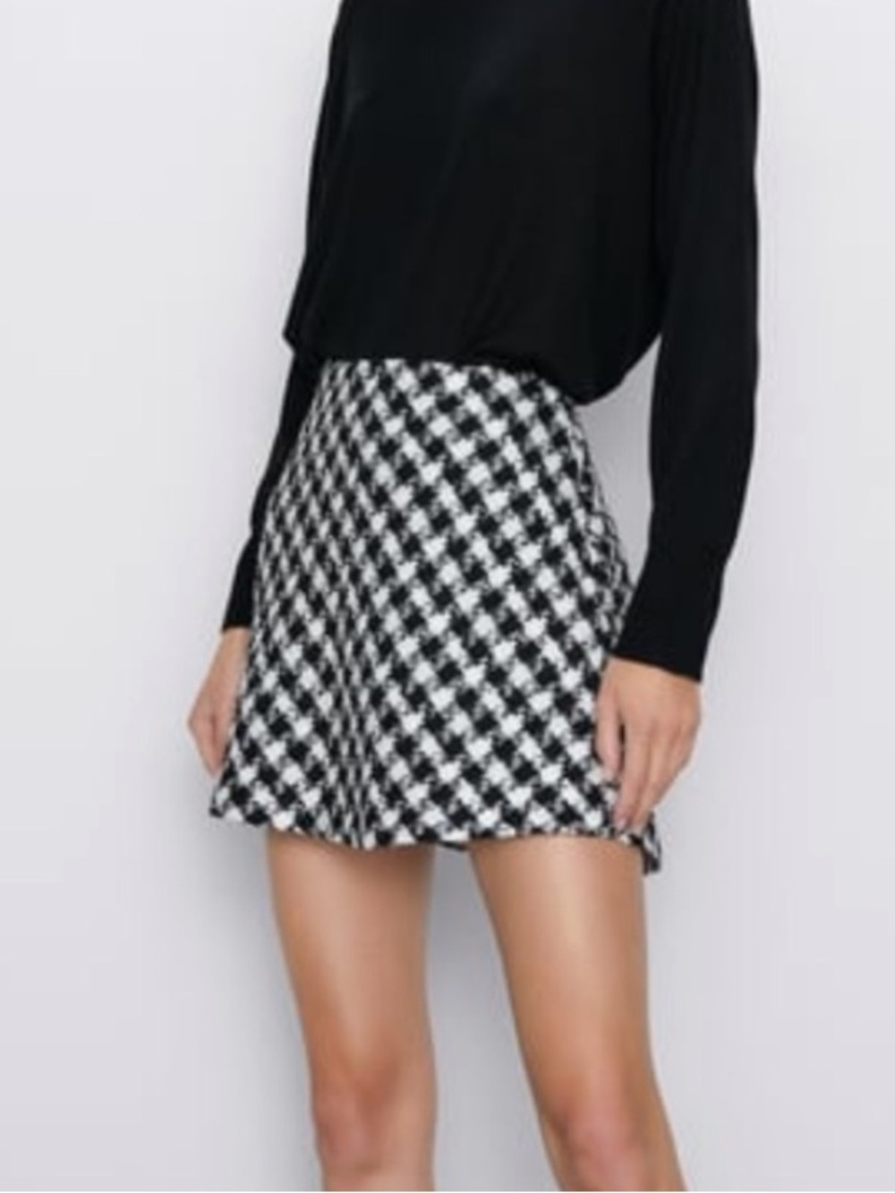 B & W Houndstooth tweed skirt
